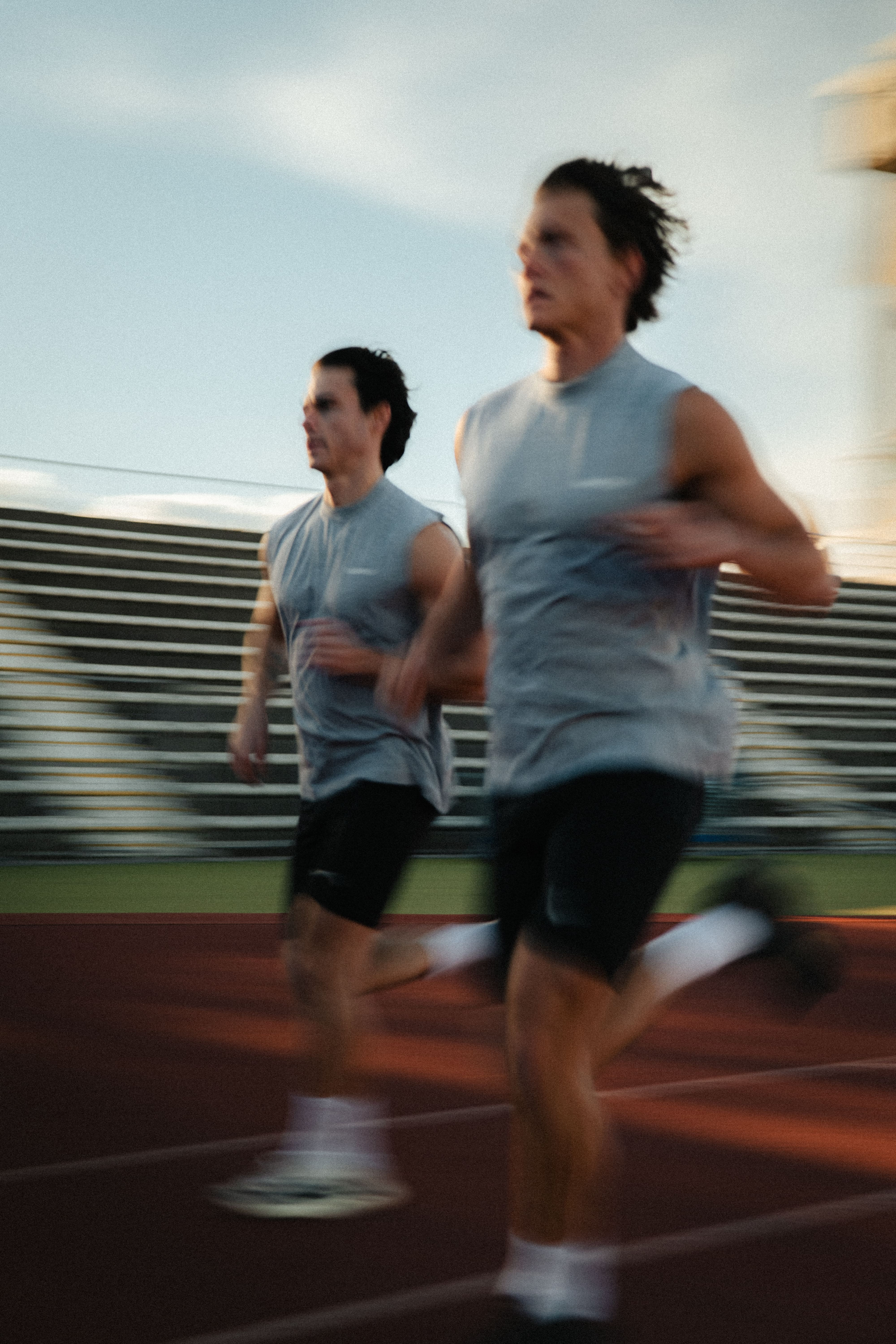 Gros plan sur une chaussure Diadora, photo outdoor sport et équipement